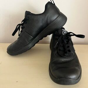 Sketchers Slip Resistant Work Shoes Leather 7.5